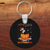 Funny Tuxedo Cat On Pumpkin Happy Hallothanksmas M Sleutelhanger (Voorkant)