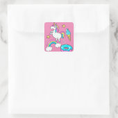Funny unicorn pooping rainbow sproinkles op donut vierkante sticker (Tas)
