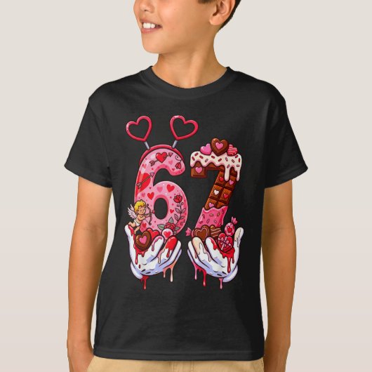 Funny Valentine's Day 67 Meme Hands Six Seven Cud  T-shirt (Voorkant)