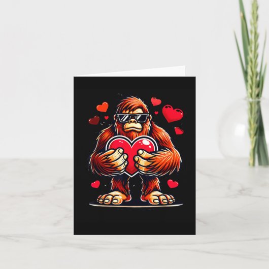 Funny Valentines Day Bigfoot Heart Sungles Sasquat Kaart (Voorkant)