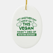 Funny Vegan T-shirt Keramisch Ornament (Voorkant)