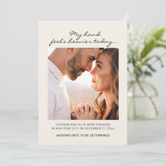 Funny Verloving Foto aankondiging hand Heavier (Staand voorkant)