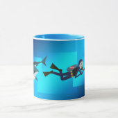 FUNNY VERSCHILT MOK.  SCUBA DIVER GEVOLGD DOOR SHA MOK (Midden)