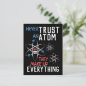 Funny Vertrouw nooit op een Atom Alles verzinnen Briefkaart (Staand voorkant)