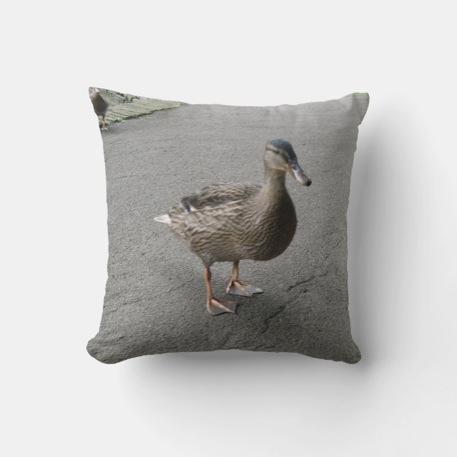Funny Waddling Duck Pillow Kussen (Voorkant)
