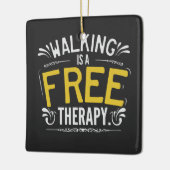Funny Walking is een gratis Therapietotum. Keramisch Ornament (Links)