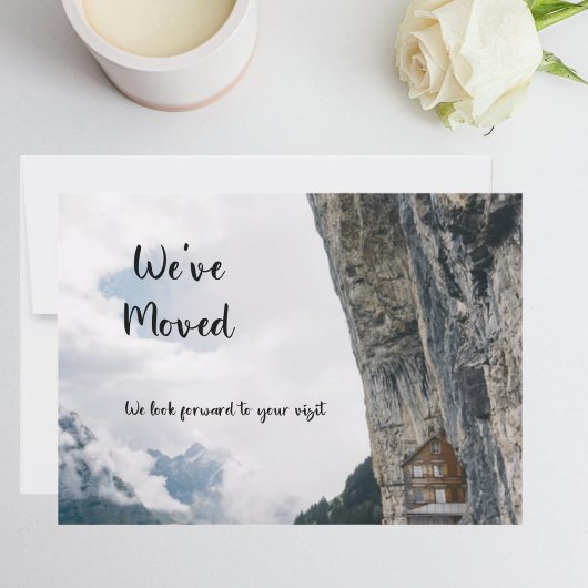 Funny Weve Moved New Address Cliff House Aankondiging