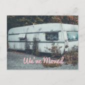 Funny Weve verhuisde oude witte trailer huis Briefkaart (Voorkant)
