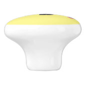 Funny wildebeest die de illustratie van de cartoon keramische knop (Zijkant)