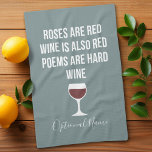 Funny Wine Poem - Wijn is rood poëzie is hard Theedoek<br><div class="desc">Een beetje drink humor die je kunt doorgeven aan je wijnliefhebbende vriendinnen. Laat ze lachen met een grappig cadeau of een witte olifant. Ik probeerde te rennen,  maar ik bleef mijn wijn morsen.</div>