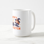 Funny Witch Yoga Design - "Brew & Stretch" Cartoon Koffiemok (Voorkant rechts)