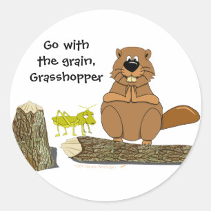 Funny Wood Turning Beaver and Grasshopper Cartoon Ronde Sticker