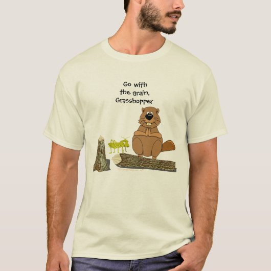 Funny Wood Turning Beaver and Grasshopper Cartoon T-shirt (Voorkant)