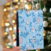 Funny Woodland Friends  Blue Winter Forest Pattern Medium Cadeauzakje