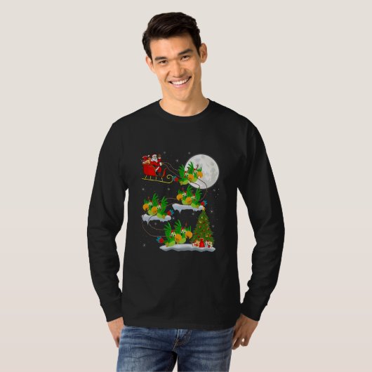 Funny Xmas Lighting Tree Santa Riding Parrot T-shirt (Voorkant volledig)