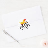 Funny Yellow Duck Riding Bicycle Ronde Sticker (Envelop)