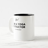 Funny Yoga Instructor Black and White Cute Tweekleurige Koffiemok (Voorkant links)