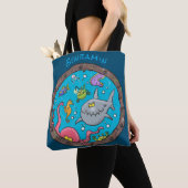 Funny zee, onderwatertrekkend, cartoon tote bag (Dichtbij)