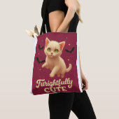 Furightfully Cute – Halloween Cat T-Shirt Tote Bag (Dichtbij)