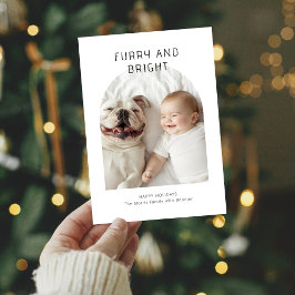 Furry and Bright Christmas Baby en hondenfoto Feestdagenkaart