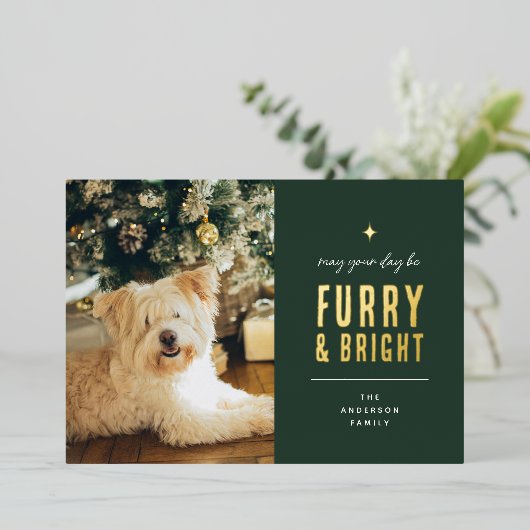 Furry & Bright Modern Dog Photo Collage Christmas Folie Feestdagenkaart (Staand Voorkant)