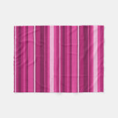 Fuschia strepen fleece deken (Voorkant (Horizontaal))