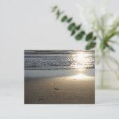 Fußspuren am Sandstrand Briefkaart (Staand voorkant)