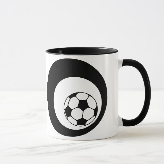 futbol. zwarte cirkels. mok (Rechts)