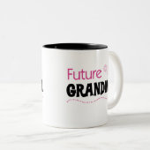 Future Grandma Tweekleurige Koffiemok (Voorkant rechts)