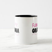 Future Grandma Tweekleurige Koffiemok (Center)