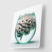 Futuristisch brein in glazen wandklok (Hoek)