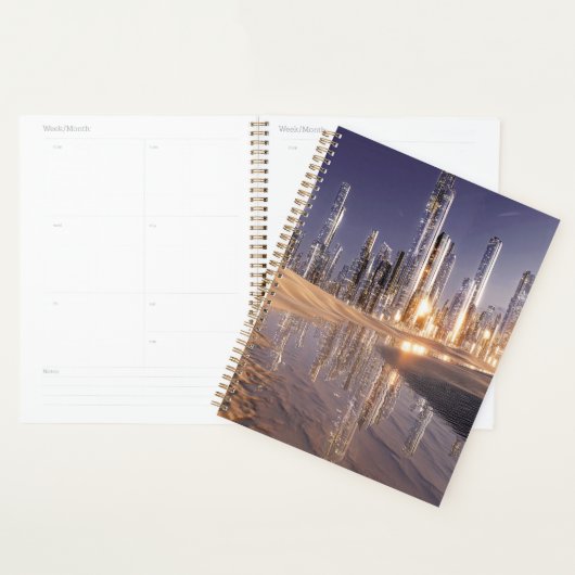 Futuristische Science-Fictionstad gereflecteerd in Planner (Display)