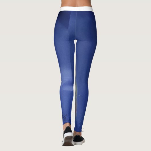Fuzzy Color Blue Leggings Design. (Achterkant)