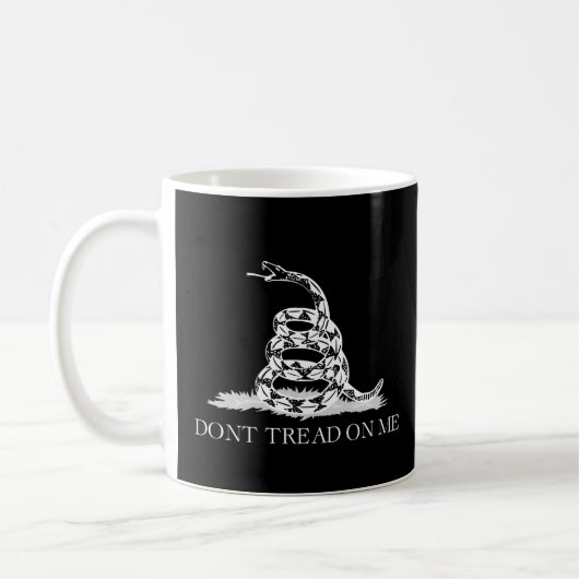 Fuzzy Express® Classic Gadsden Flag Zwart Koffiemok (Links)