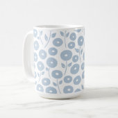 Fuzzy Flower Pattern Blue on White Koffiemok (Voorkant links)