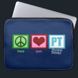Fysieke therapie Blauwe Vredesliefde PT Laptop Sleeve<br><div class="desc">cadeau voor fysiotherapeuten. Peace Love PT geschreven op een donkerblauwe achtergrond. Pas aan met uw praktijk of bedrijfsnaam en informatie.</div>