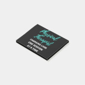 Fysieke therapist die één sessie verandert post-it® notes (Schuin)