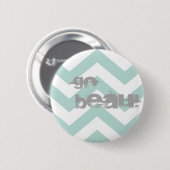 "GA BEAU" Button Pin. (Voorkant /achterkant)