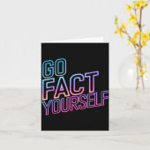 Ga Fakten Controleren Funny Cyber Vibes Slogan S Kaart (Gele Bloem)