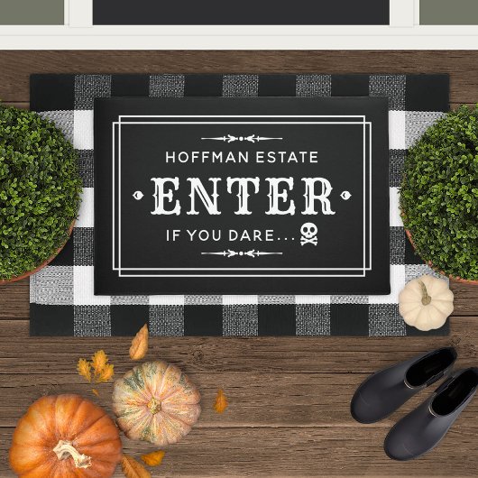 Ga in als u Scary Black en White Halloween bent ge Deurmat