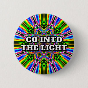 GA IN HET LICHT RONDE BUTTON 5,7 CM