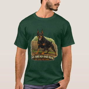 Ga je gang en ren Hij houdt van fastfood Dobermann T-shirt