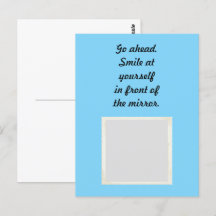 Ga je gang. Lach op jezelf voor de spiegel