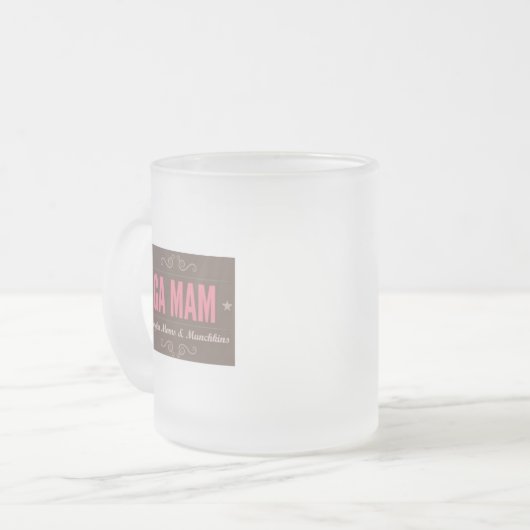 Ga Moms en Münchkins Bevroren Mok (Voorkant links)