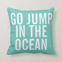 Ga springen in de oceaandecoratieve loods