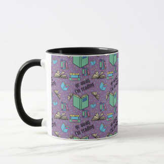 Ga weg Ik ben Cozy Coffee Mok aan het lezen