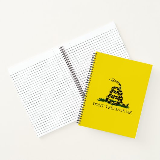 Gadsden Flag (niet op mij lezen) (Amerikaanse slan Notitieboek (Binnen)
