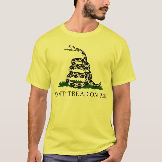 Gadsden Flag T-Shirt (Voorkant)
