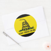 Gadsden Vlag Ronde Sticker (Geel/Zwart) (Envelop)