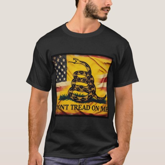 Gadsen Flag niet op me trappen T-shirt (Voorkant)